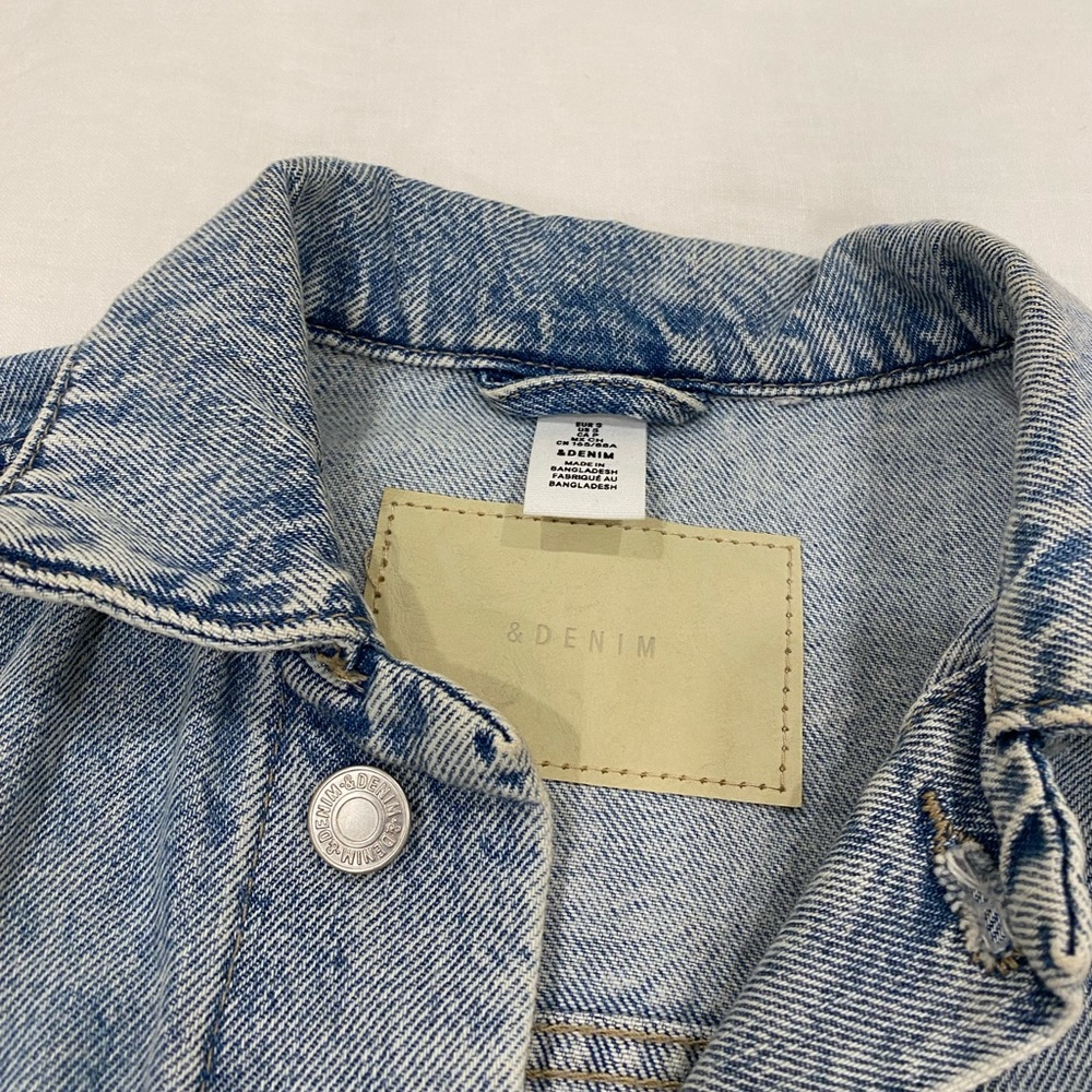 H&M denim jacket - Picture 4 of 4